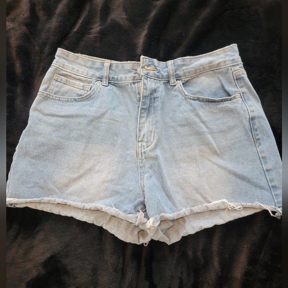 Juniors Denim shorts - Picture 3 of 3